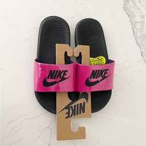 Nike 
Little Girls Kawa SE Slide